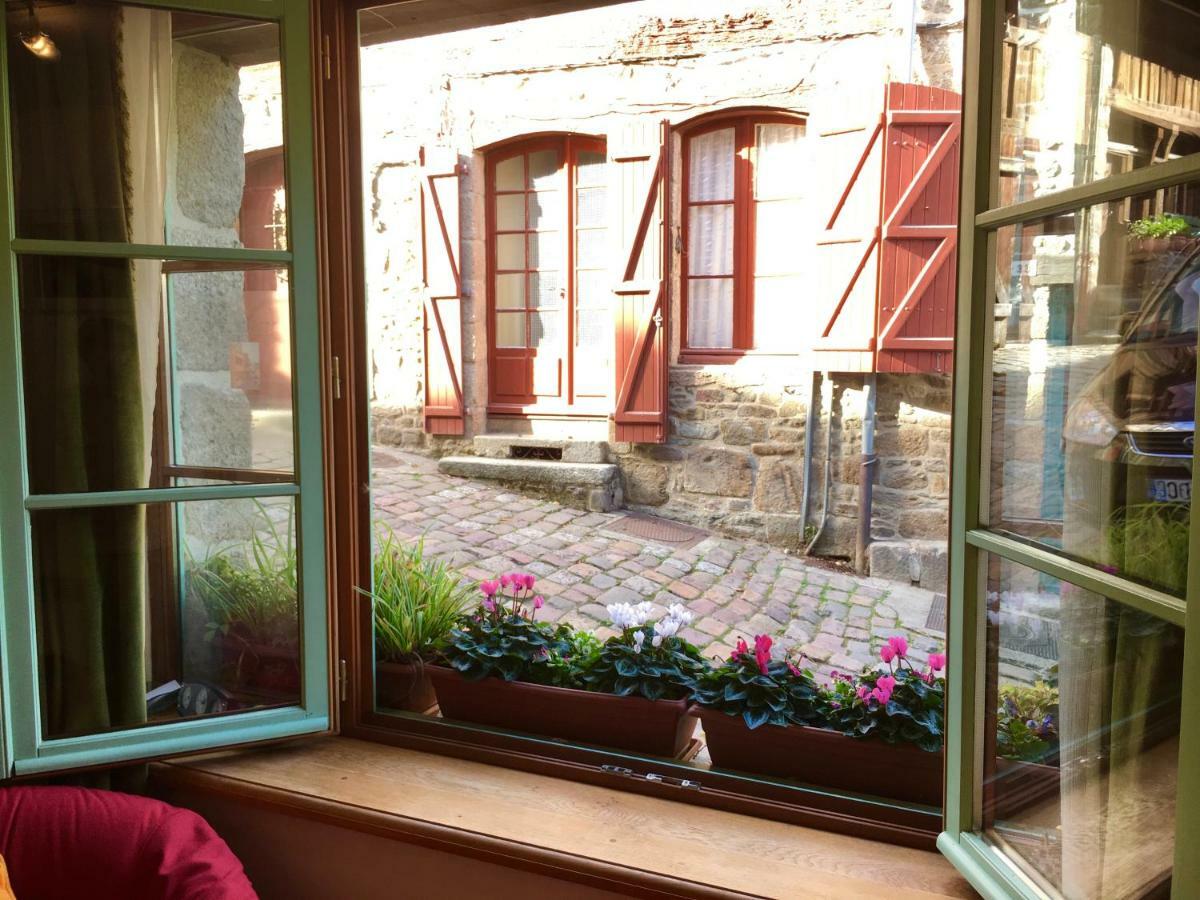 Ker Viviane Lägenhet Dinan Exteriör bild